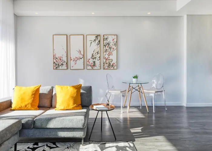 City View 1 Bedroom Apartment In Cbd