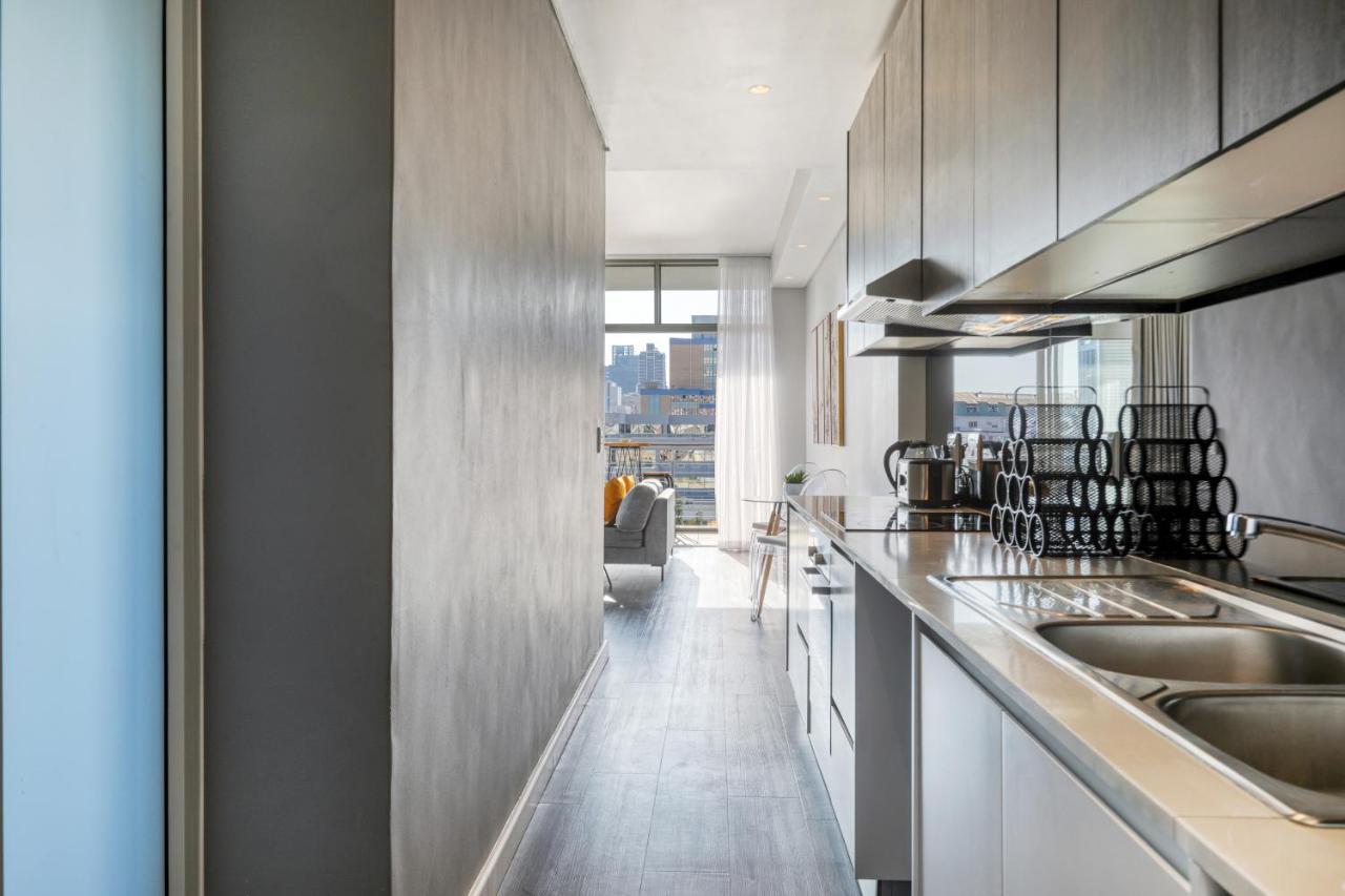 View 1 Bedroom In Cbd *